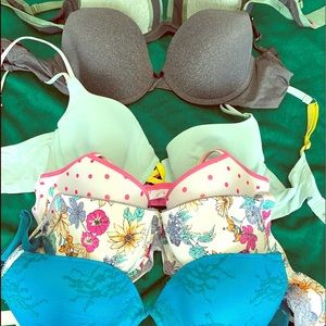 Still new.worn just once.